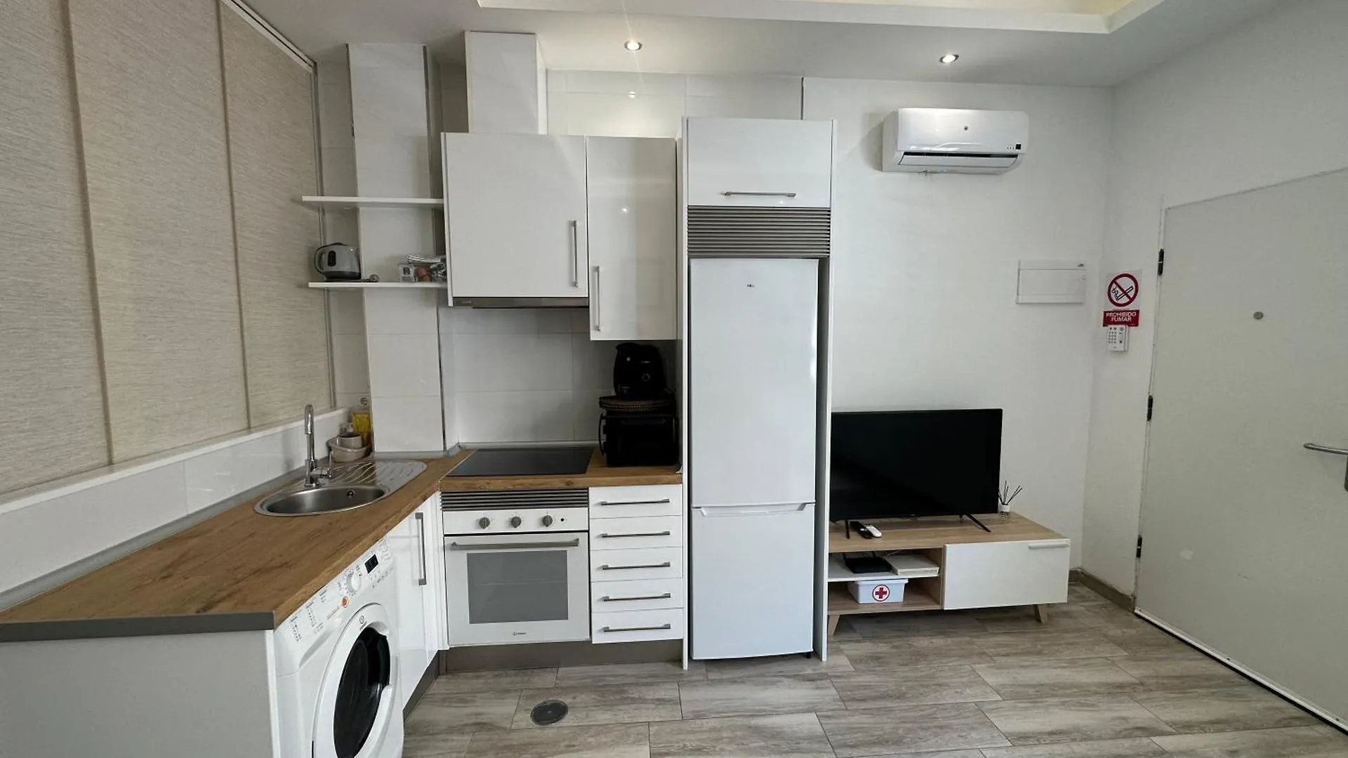 Estudio Eugenio Gross Apartment Malaga Spain